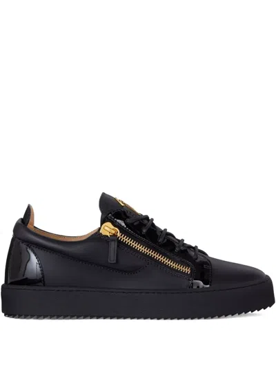 Giuseppe Zanotti Zip-detailed Low-top Sneakers In Black
