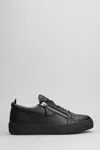 Giuseppe Zanotti Frankie In Black