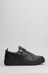 Giuseppe Zanotti Frankie In Black
