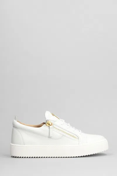Giuseppe Zanotti Frankie Sneakers In White Patent Leather