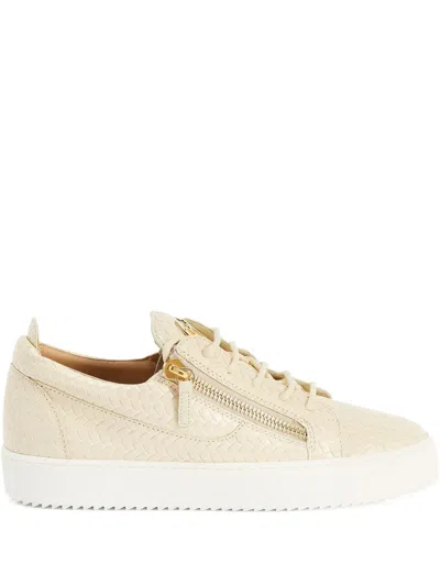 Giuseppe Zanotti Frankie Sneakers In Nude