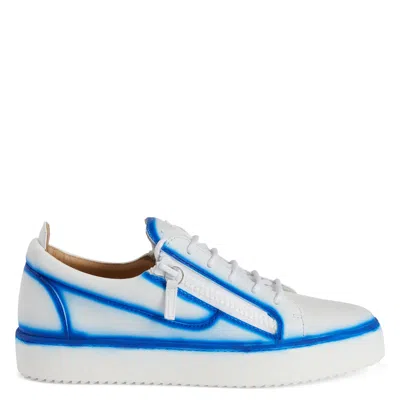 Giuseppe Zanotti Frankie In White