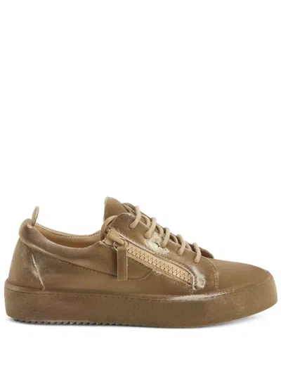 Giuseppe Zanotti Gail Suede Sneakers In Neutral