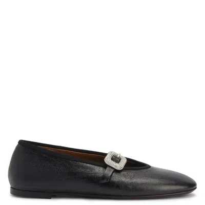 Giuseppe Zanotti Georgia Buckle In Black