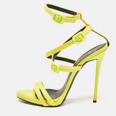 Pre-owned Giuseppe Zanotti Giuseppe Zannotti Neon Green Leather Criss Cross Ankle Strap Sandals Size 37.5