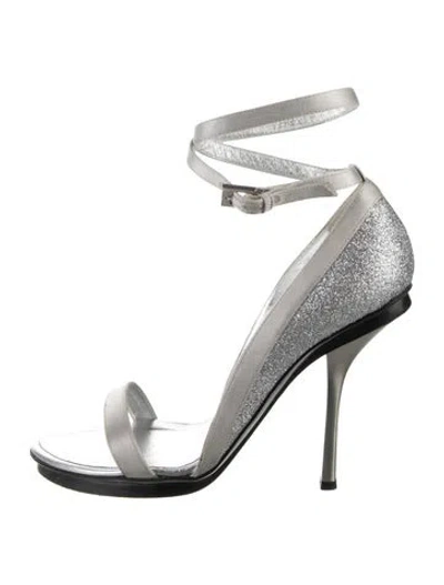 Pre-owned Giuseppe Zanotti Glitter Pumps In Gray