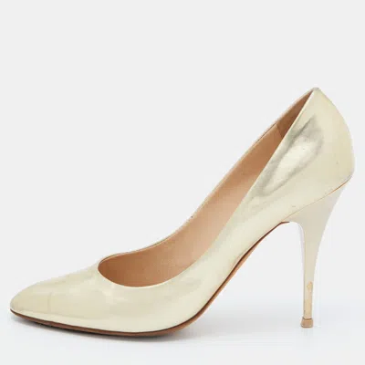 Giuseppe Zanotti Gold Leather Round Toe Pumps In Neutral