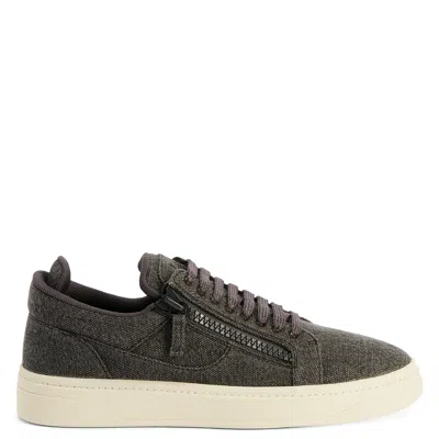 Giuseppe Zanotti Gz94 In Black