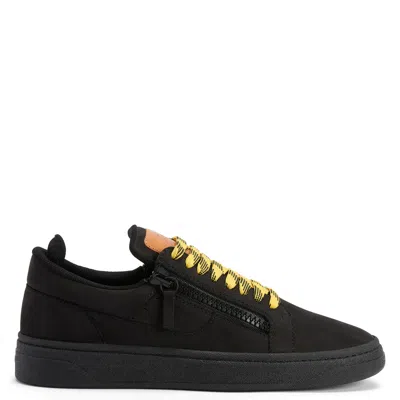 Giuseppe Zanotti Gz94 In Black