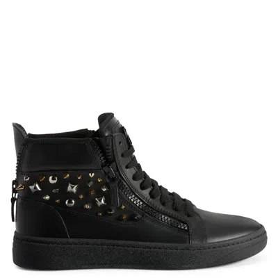 Giuseppe Zanotti Gz94 In Black