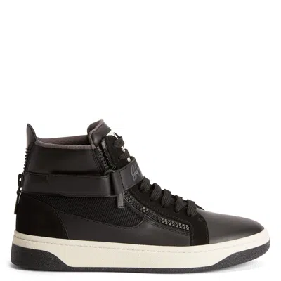 Giuseppe Zanotti Gz94 In Black