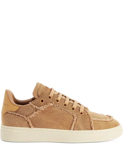 Giuseppe Zanotti Gz94 Frayed-detail Low-top Sneakers In Brown