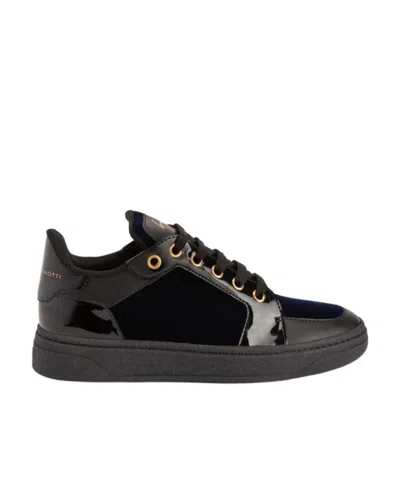 Giuseppe Zanotti Gz94 Patent-finish Leather Sneakers In Black