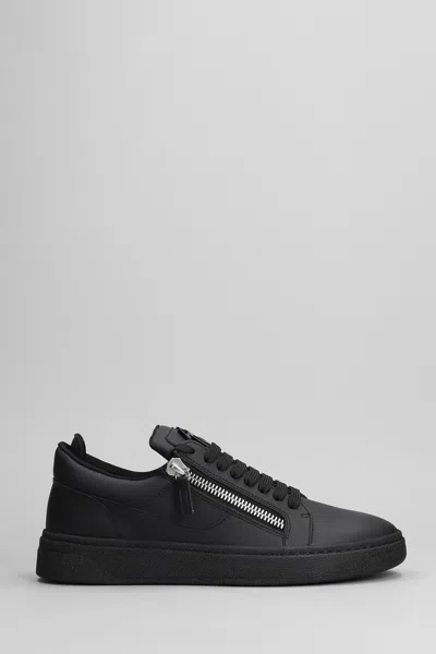 Giuseppe Zanotti Gz94 Sneakers In Black Leather