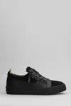 Giuseppe Zanotti Gz94 Sneakers In Black Suede In Black