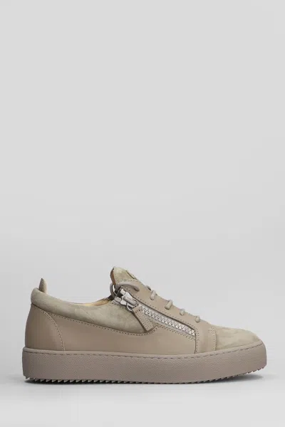 Giuseppe Zanotti Gz94 Sneakers In Taupe Suede