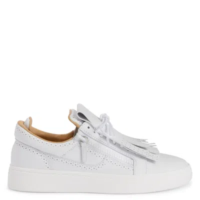 Giuseppe Zanotti Gz94 Kiltie Low-top Leather Trainers In White