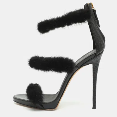 Pre-owned Giuseppe Zanotti Harmony Size 39 Black Croc Embossed And Mink Fur Ankle Strap Sandals