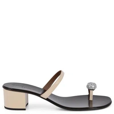 Giuseppe Zanotti Icon Ring 40 In Off_white