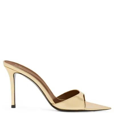 Giuseppe Zanotti Intriigo Pointed Mule Sandals In Multi