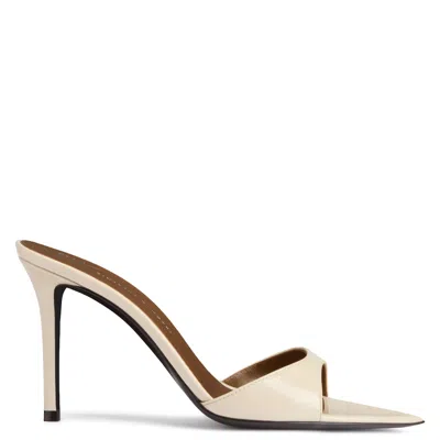 Giuseppe Zanotti Intriigo 90 In White