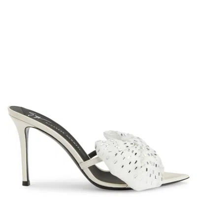 Giuseppe Zanotti Intrigo Alexandrine 90 Sandal In White