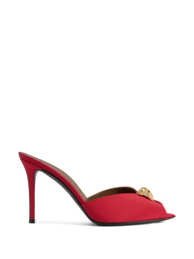 Giuseppe Zanotti Intriigo Cocktail Sandalen Mit Geometrischen Broschen 90mm In Red