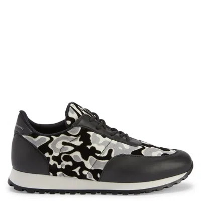 Giuseppe Zanotti Jimi Running In Black