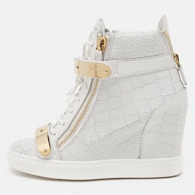 Pre-owned Giuseppe Zanotti Kriss Size 38 White Croc Embossed Leather And Leather Wedge Sneakers