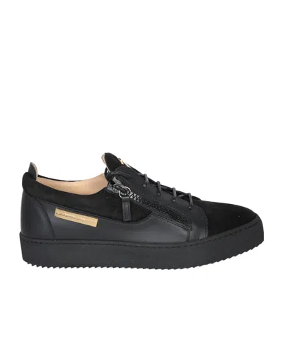 Giuseppe Zanotti Lace-up Low-top Sneakers In Black