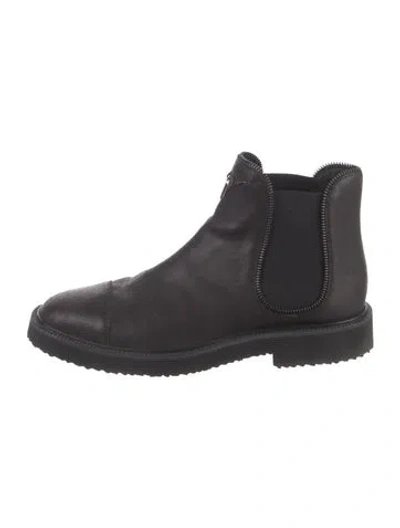 Pre-owned Giuseppe Zanotti Leather Chelsea Boots In Black
