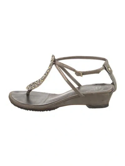 Pre-owned Giuseppe Zanotti Leather Crystal Embellishments T-strap Sandals In Neutral