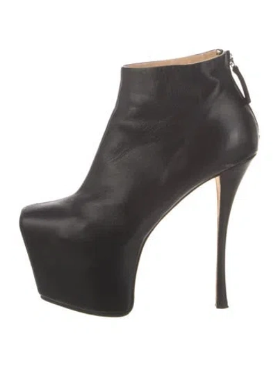 Pre-owned Giuseppe Zanotti Leather Pumps In Black