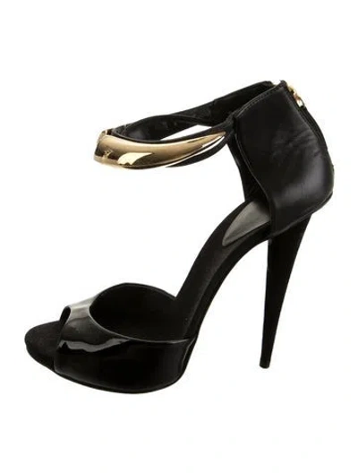 Pre-owned Giuseppe Zanotti Leather Sandals In Black