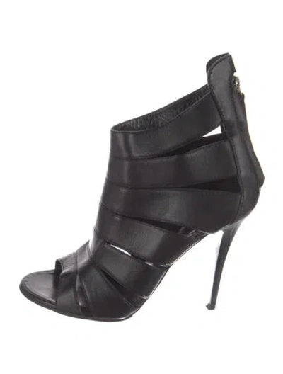 Pre-owned Giuseppe Zanotti Leather Sandals In Black