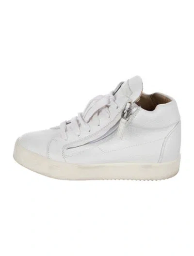 Pre-owned Giuseppe Zanotti Leather Sneakers In White