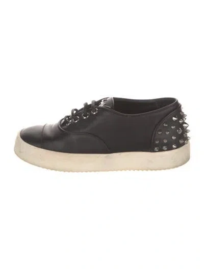 Pre-owned Giuseppe Zanotti Leather Studded Accents Sneakers In Black