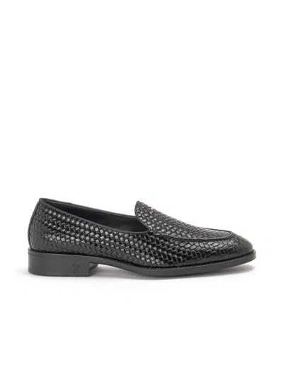 Giuseppe Zanotti Loafer In Black