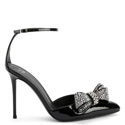 Giuseppe Zanotti Mahrtina In Black