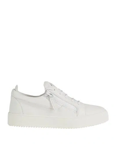 Giuseppe Zanotti Man Sneakers White Size 6.5 Leather