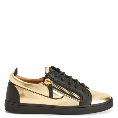 Giuseppe Zanotti Low-top Sneakers In Black