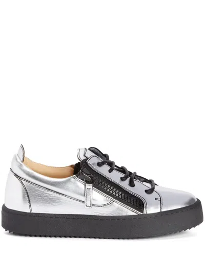 Giuseppe Zanotti Nicki Lace-up Sneakers In Silber