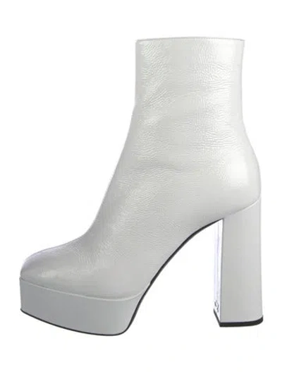 Pre-owned Giuseppe Zanotti Patent Leather Boots In White