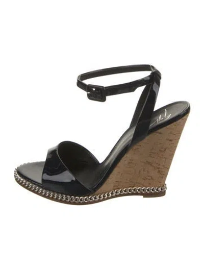Pre-owned Giuseppe Zanotti Patent Leather Chain-link Accents Sandals In Blue