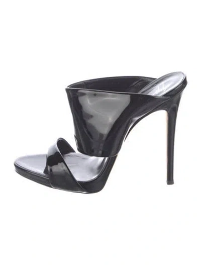 Pre-owned Giuseppe Zanotti Patent Leather Sandals In Black