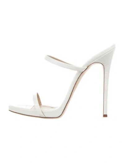 Pre-owned Giuseppe Zanotti Patent Leather Slides In White