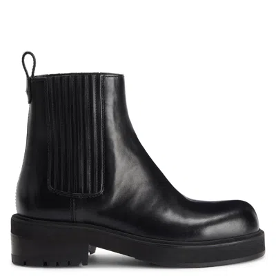 Giuseppe Zanotti Peyen In Black