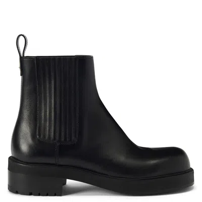 Giuseppe Zanotti Peyen Man In Black