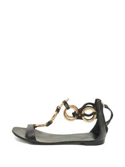 Pre-owned Giuseppe Zanotti Ring Detail T-strap Sandals In Black