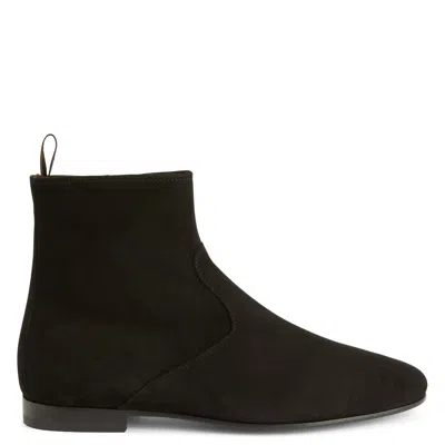 Giuseppe Zanotti Ron Suede Ankle Boots In Black